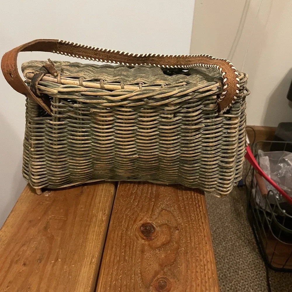 Vintage Green Fishing Creel Large Basket With Native Bead Style Leather Strap